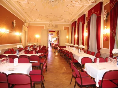 Roter Saal