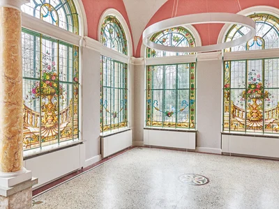 Eckrisalit im Luitpoldbad