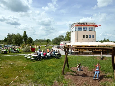 Gelände am Vineta Bistro